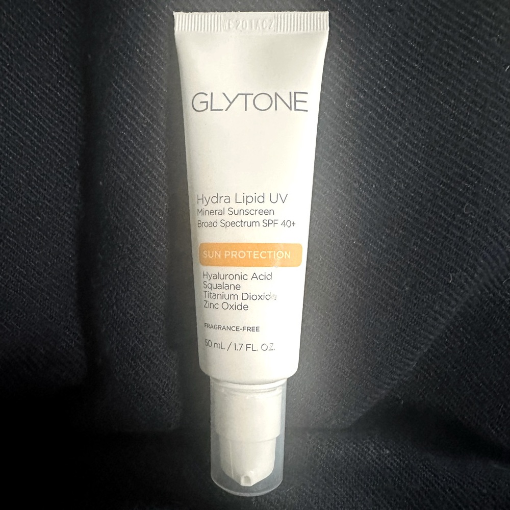 COPY - NEW Glytone Hydra Lipid UV Mineral Sunscreen Broad Spectrum SPF 40+ Exp …